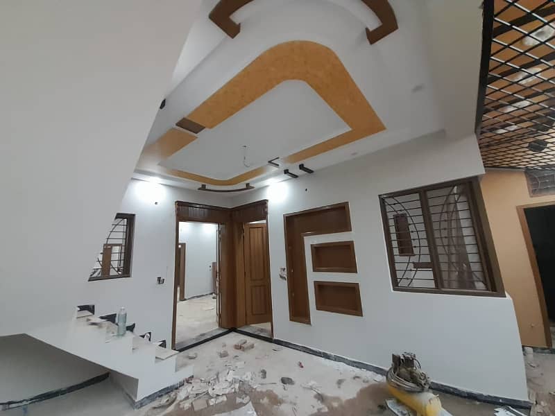 Stunning 5 Marla House Availble For Sale In Gulshn e iqbl 12