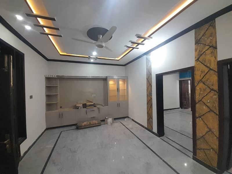 Corner 5 Marla House Available For Sale In Gulshan E Iqbal 5