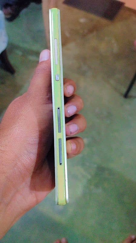 Huawei P8 LITE very good condition 3