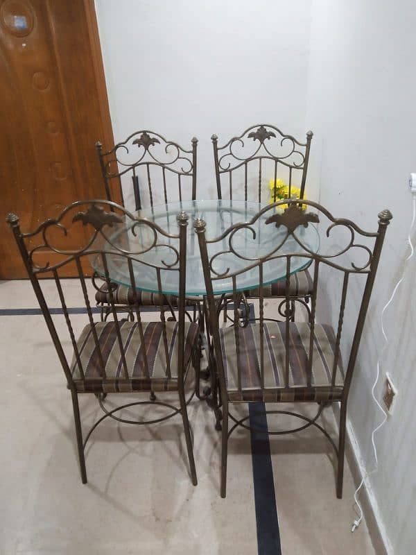 Iron dining table with Chairs- Strong and reliable 0