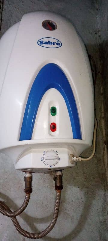 1500watt electric geyser 25littter capisty 2