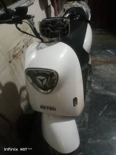 Electric scooter hybrid in warinty 03269496795