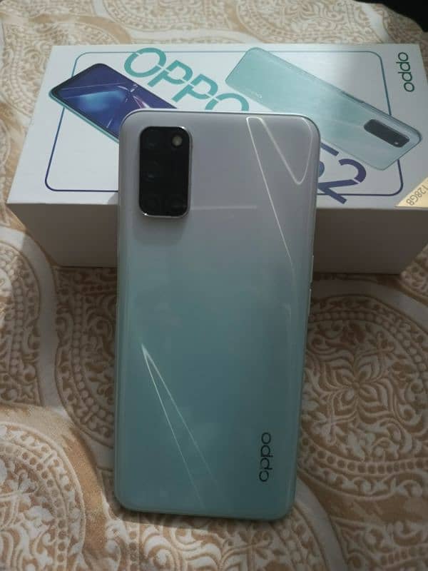 Oppo A52 used in a very good condition 1