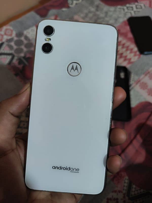 Motorola one 2