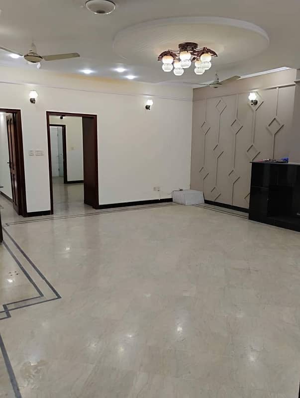 12 marla lower portion for rent in johar town 4