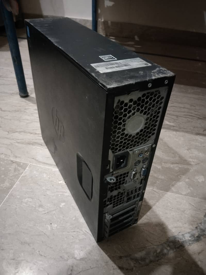 HP 8300 Tower Workstation. 4