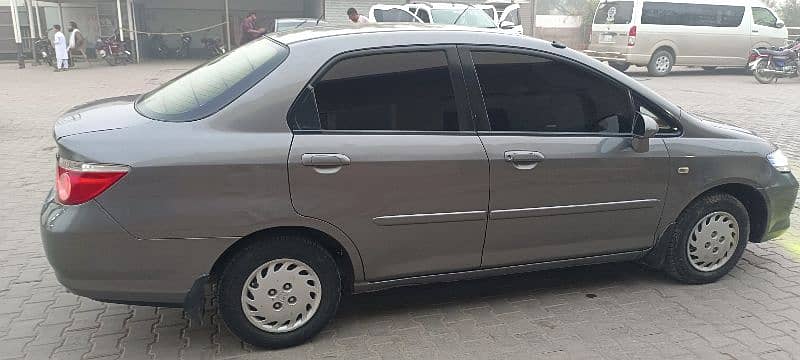 Honda City IDSI 2007 6