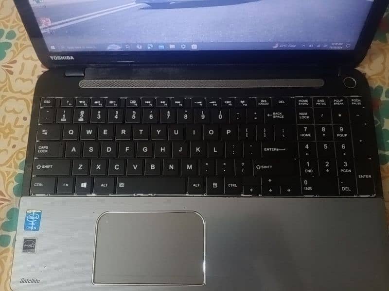 Toshiba laptop for sale 1