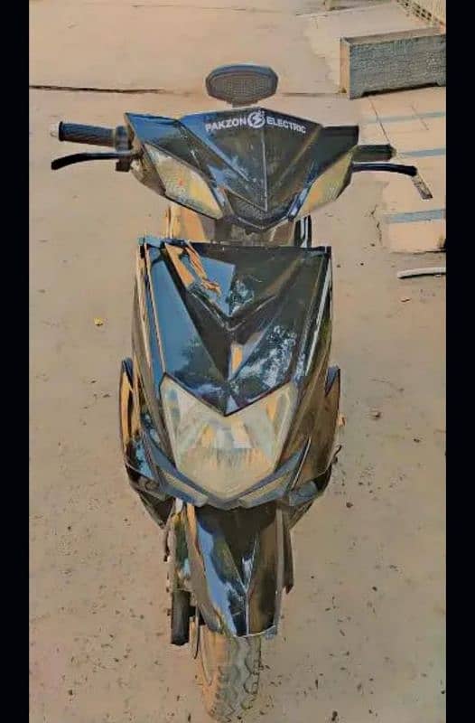 pakzon electric scooty 0