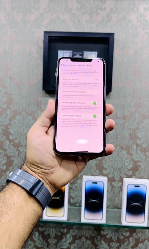 iPhone Xs Max 256GB PTA Approved 1