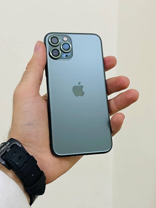 iPhone 11 Pro. 256Gb. PTA Approved . Waterproof 0