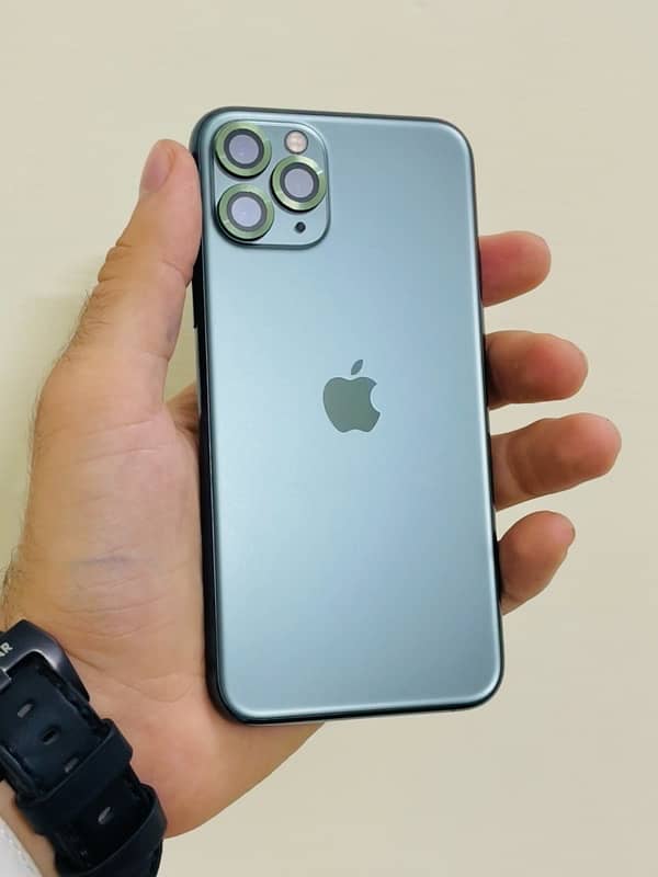 iPhone 11 Pro. 256Gb. PTA Approved . Waterproof 1