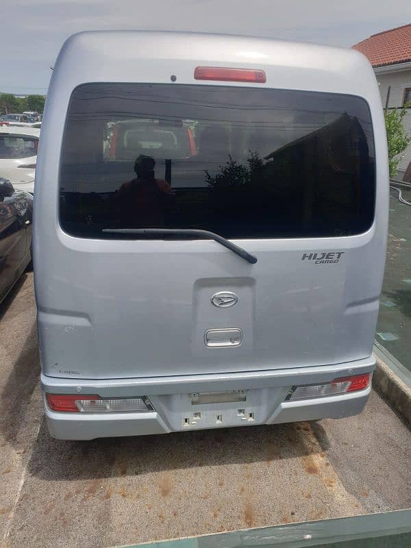 DAIHATSU HIJET 2020  LED 1