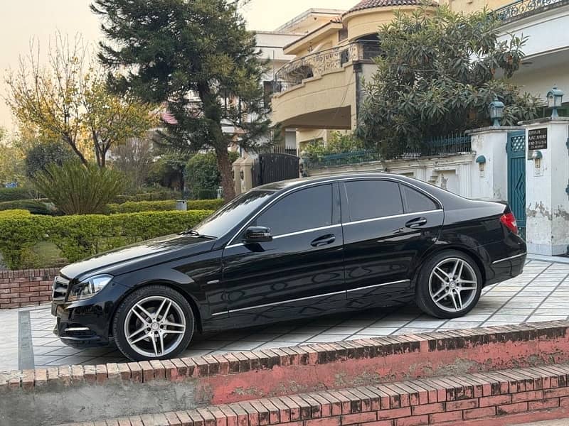 Mercedes C Class 2011 Exchange possible 5