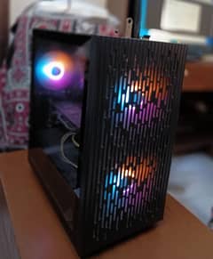 Customized Gaming PC with Mesh Casing