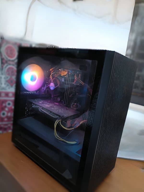 Customized Gaming PC with Mesh Casing 1