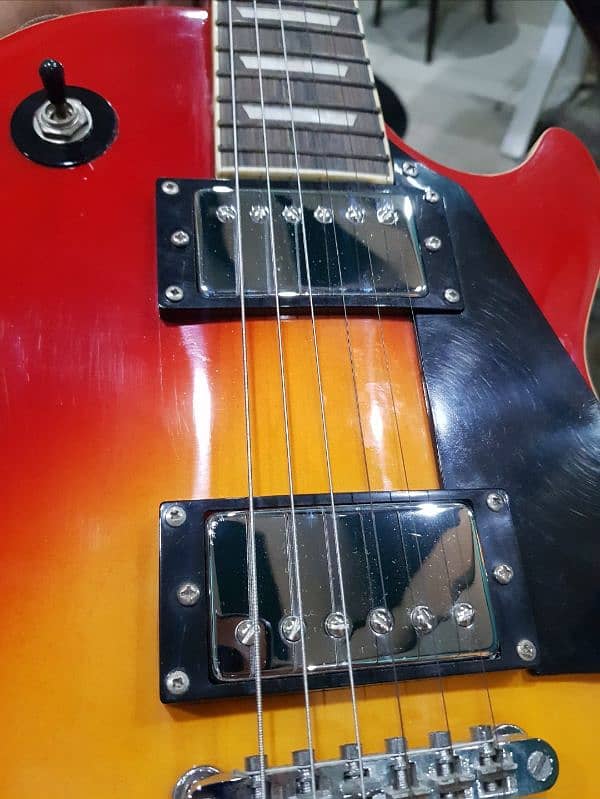 Les Paul Electric Guitar 5