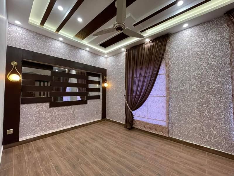 10 MARLA BRAND NEW EXCELLENT CONDITION IDEAL LUXURY HOUSE FOR RENT IN SHAHEEN BLOCK BAHRIA TOWN LAHORE 7