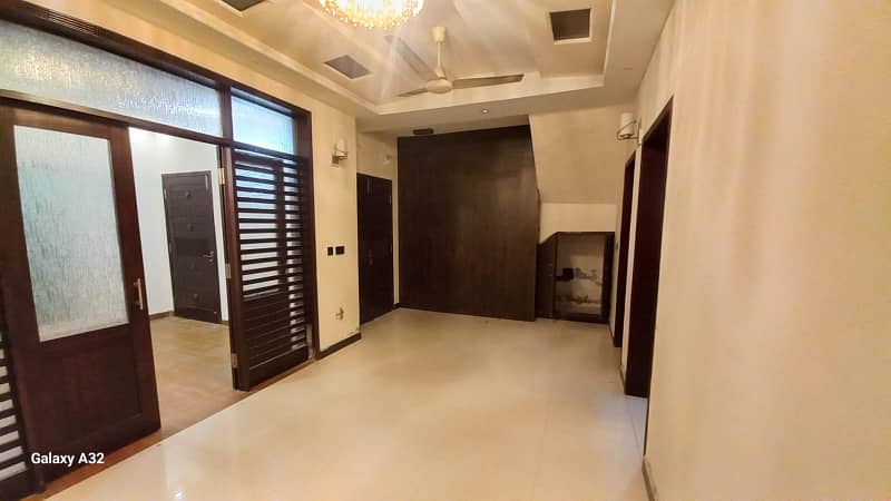 10 MARLA BRAND NEW EXCELLENT CONDITION IDEAL LUXURY HOUSE FOR RENT IN SHAHEEN BLOCK BAHRIA TOWN LAHORE 37