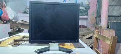 Dell LCD 17 incha best quality all okay  10by10 condition