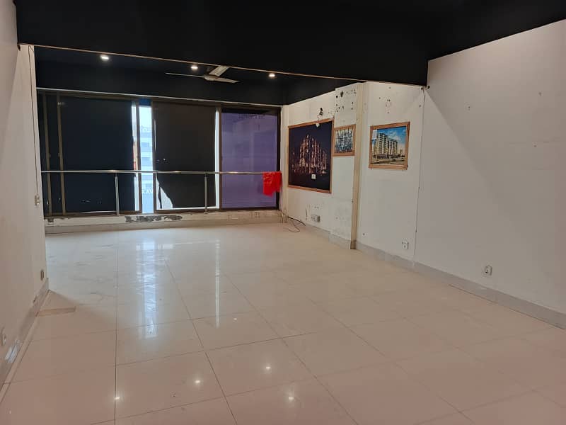 4 Marla 3rd Floor For Rent With Lift In DHA Phase 6 Block CCA Lahore 6