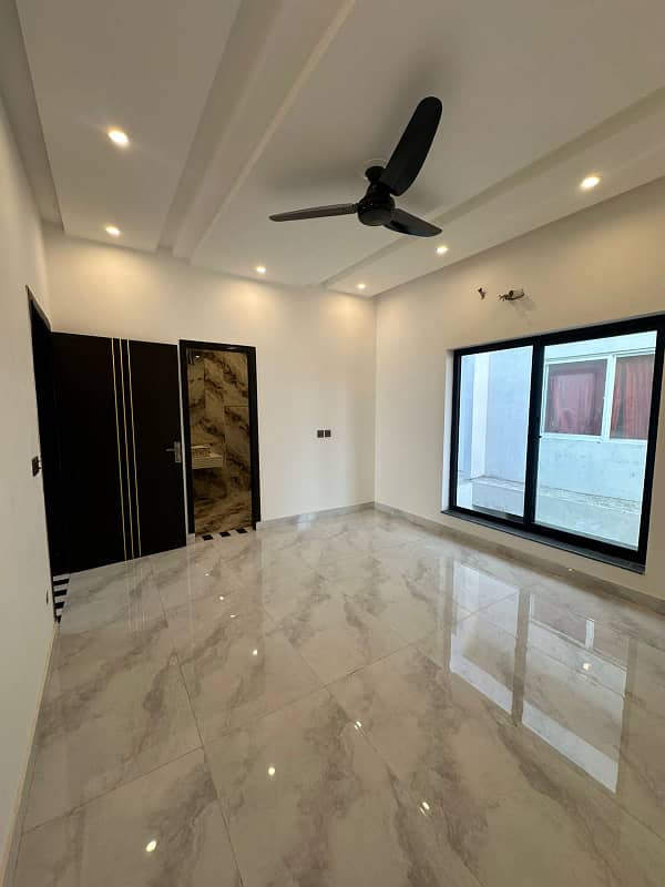 5 MARLA BRAND NEW LUXURY IDEAL EXCELLENT GOOD FULL HOUSE FOR RENT IN CC BLOCK BAHRIA TOWN LAHORE 19