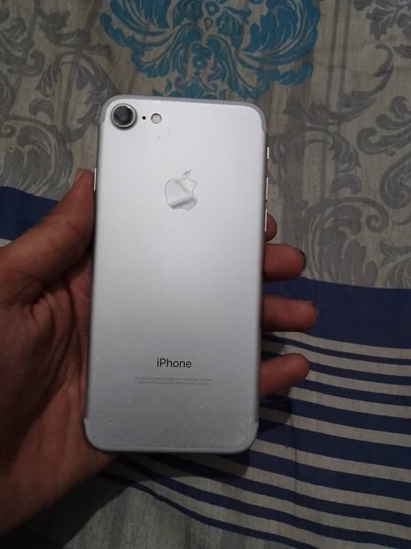 Iphone 7 32 GB PTA Approved 0