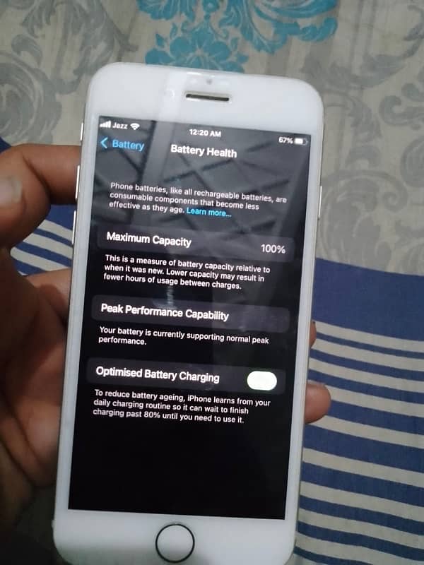 Iphone 7 32 GB PTA Approved 4