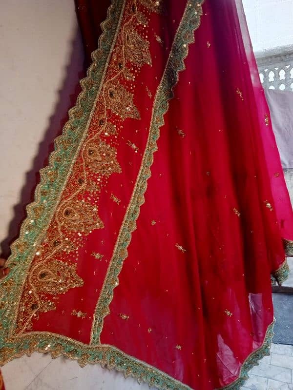 barat red dress 4