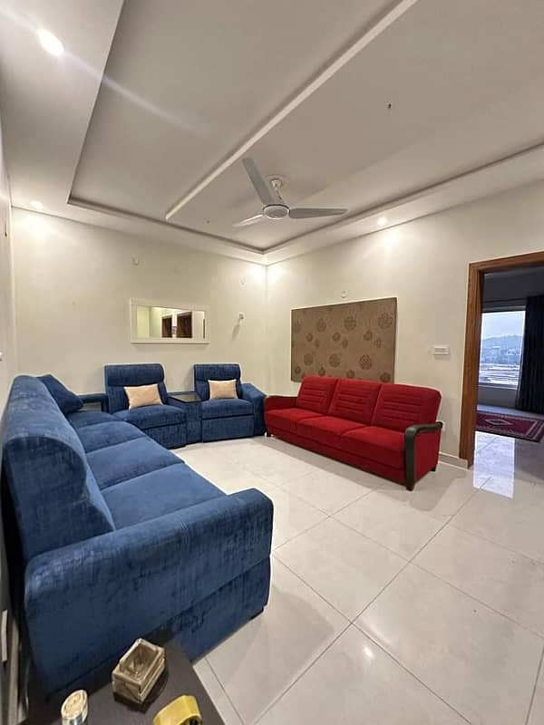 1 Bed Furnished apartment availible For Rent 2