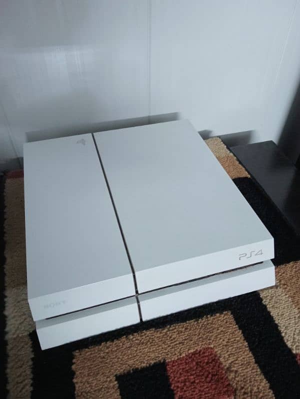 ps4 white 4