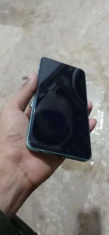 tecno camon 19 6+4 128gb argent sell only call 03183790883 5