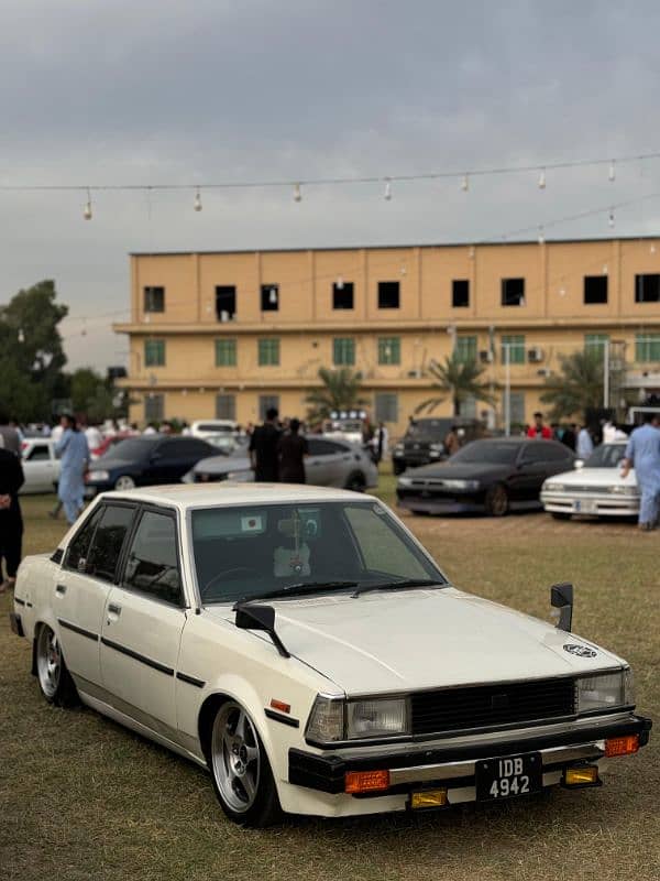 Toyota Corolla 2