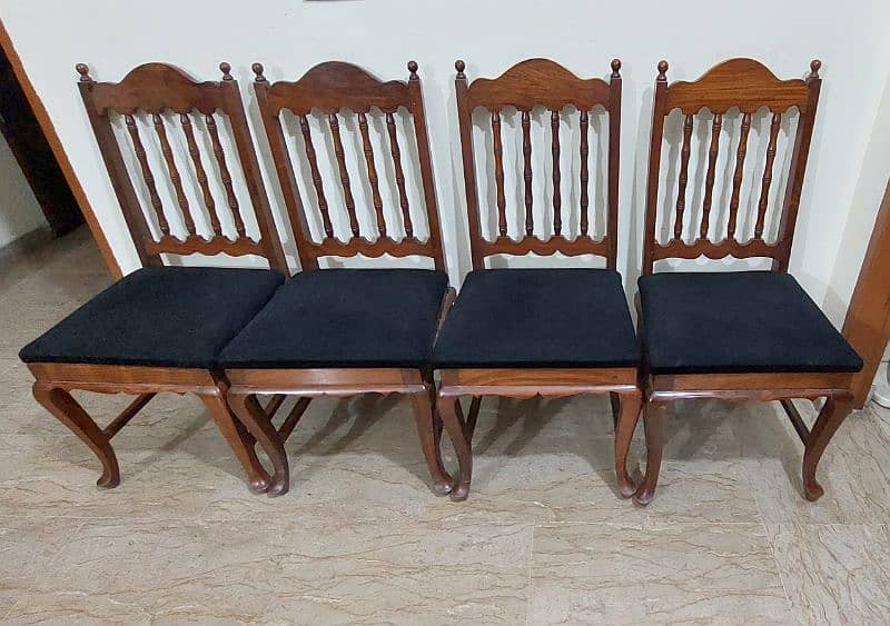 Luxurious Solid Wood Dining Chairs with Velvet fabric Comfort & Style 2