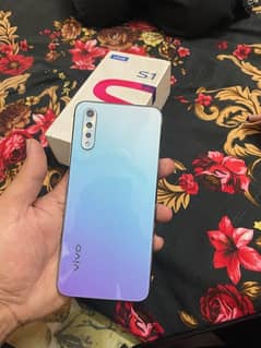 vivo s1