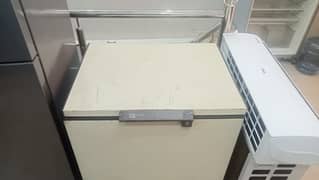 pel deep freezer neat and clean. fully working condition.