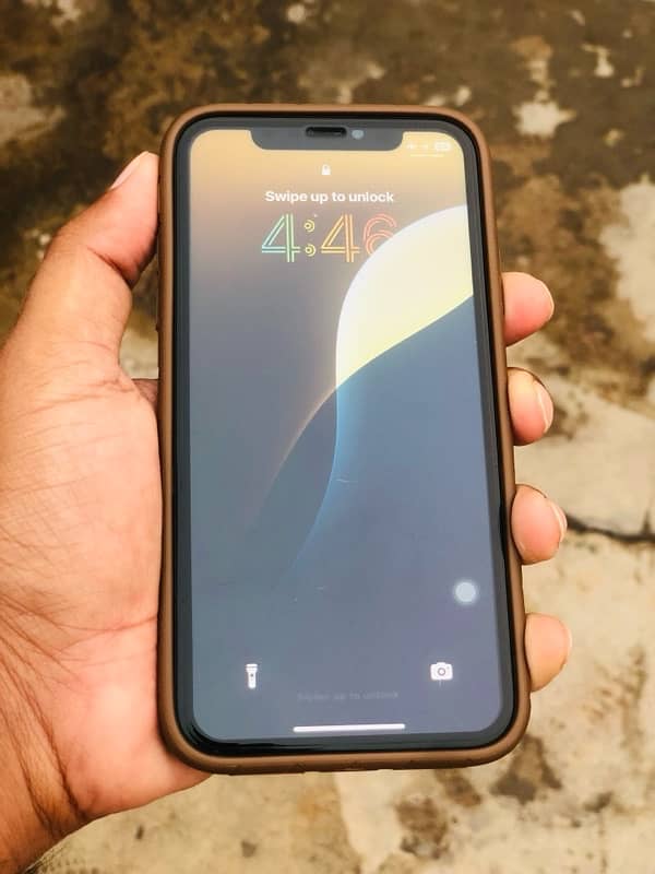 iPhone 11 64gb . non pta Factory Unlock. urgent sale 6