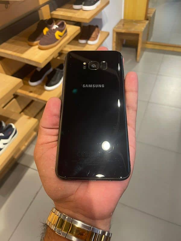 Samsung Galaxy S8+ 4/64 GB full new condition phone 0