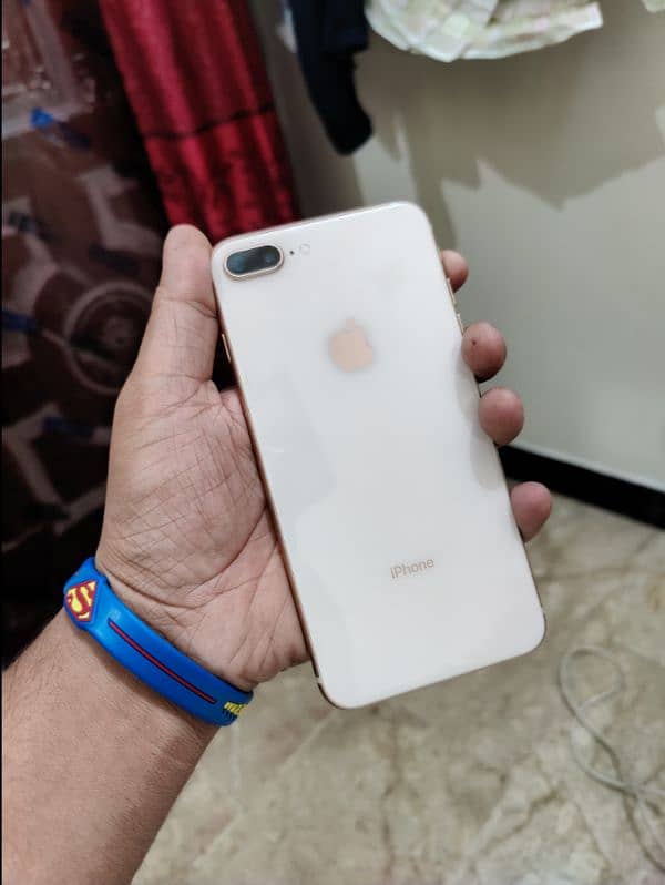 iphone 8 plus 256gb Gold 7