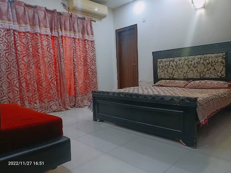 UPPER PORTION OF 10 MARLA EXCELLENT NEW CONDITION LUXURY GOOD HOUSE FOR RENT IN GULBAHAR BLOCK BAHRIA TOWN LAHORE 2