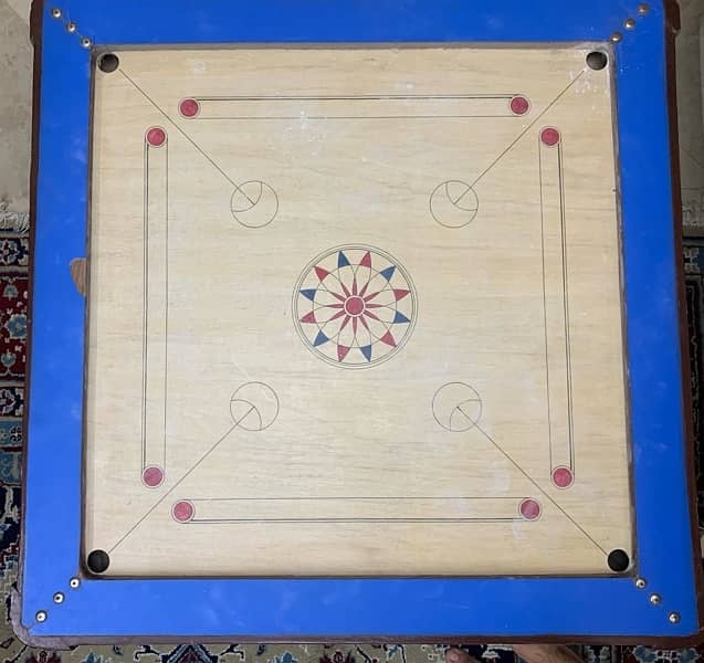 carrom board excellent wood material . 10/10 condition . 1