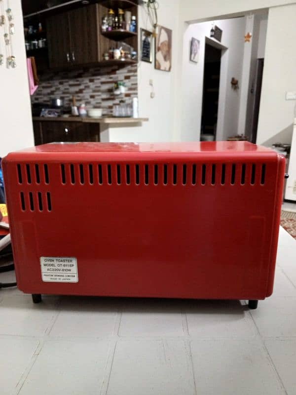 Oven in red Colour 1