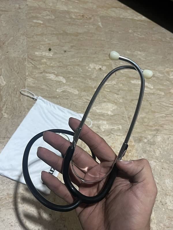 Blizz Stethoscope Surgical Instrument 1