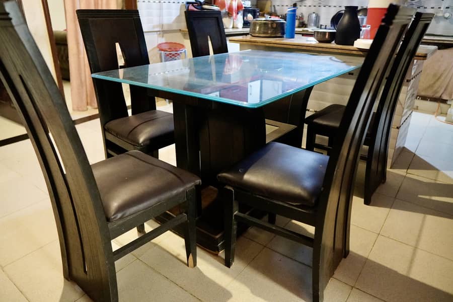 Dining Table 6 Seater for sale Karachi 1