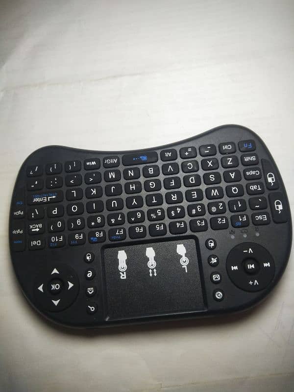 Wireless Keyboard Mouse With 3 Color Backlight 0