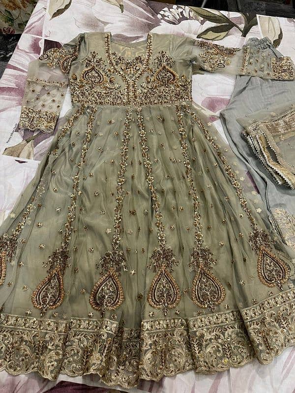 one time used very good condition beautiful cutdana maxi 1