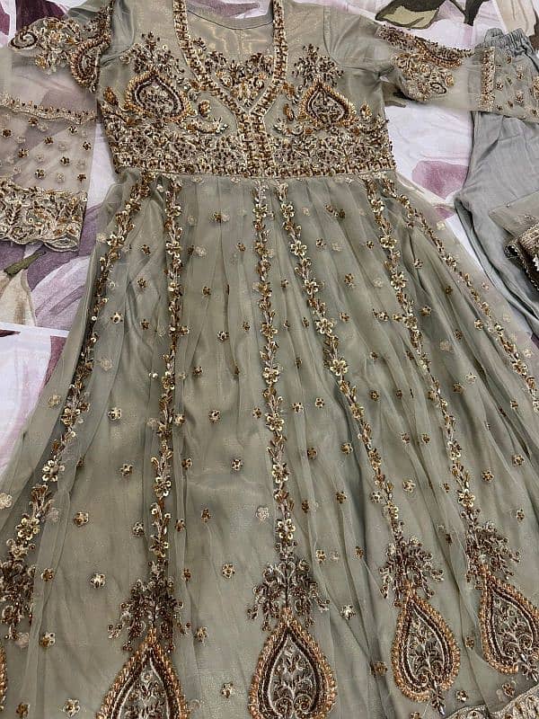 one time used very good condition beautiful cutdana maxi 5