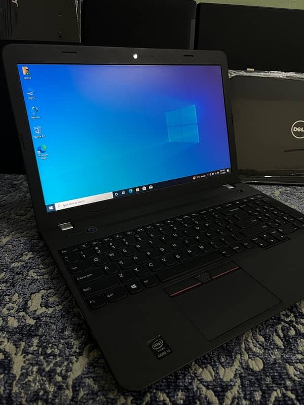 Dell Latitude i3-5th generation 0