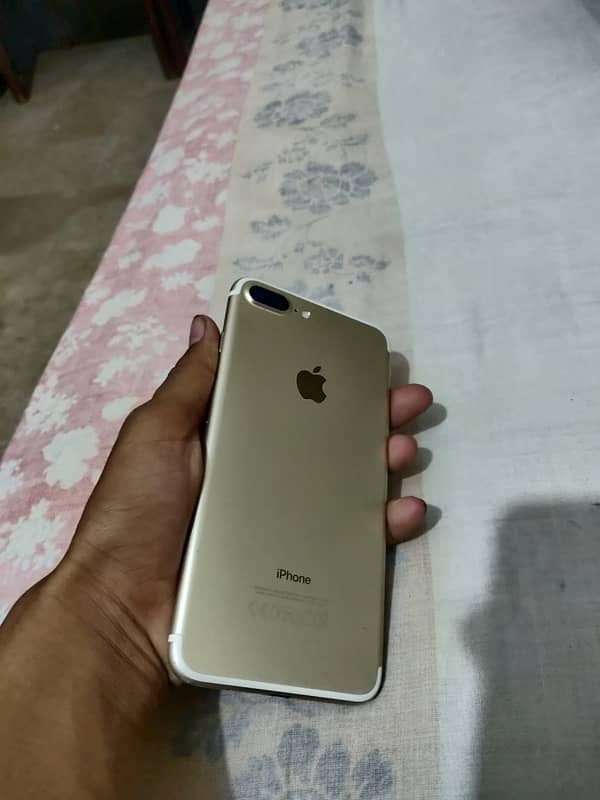 Iphone 7 plus PTA Approved  128gb 3