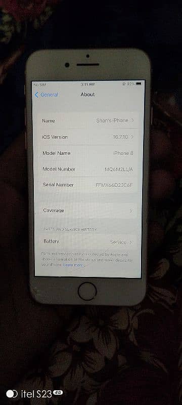 iPhone 8 (64gb) all ok glass break hai  non pta 4